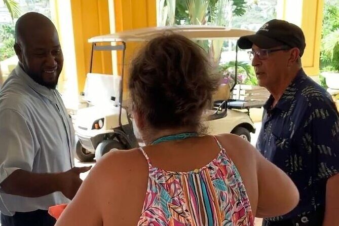 Shared or Private St Kitts Airport Roundtrip Transfer - Shared vs Private: What the choice really changes