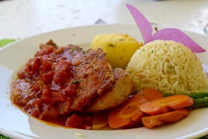 St Kitts Traditional Lunch & Half Day Island Tour - Wingfield-Phillips Rain Forest Trail: a quick taste of the green side
